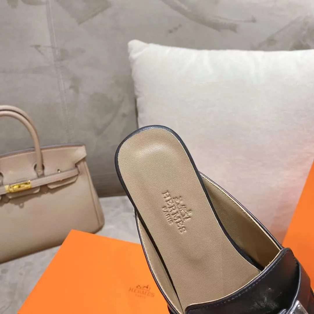 👟👟Ex-factory price 440👟👟Hermes/Hermes new kelly buckle sandal mule shoes for women flat toe lazy shoes and half slippers😄😄😄 Fabric: calfskin lining: sheepskin lining/3D floral cloth🌸🌸🌸 Code number: 35 36 37 38 39 40 41 Color: Black White Brown Outsole: Anti-leather pattern rubber outsole